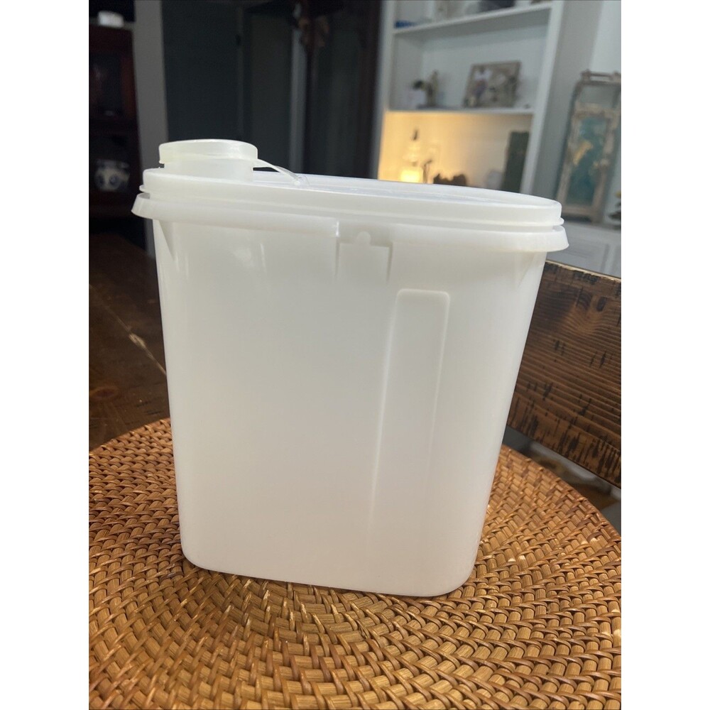 Vintage Tupperware 587-2 Store N Pour Beverage Buddy, Clear, Missing Handle